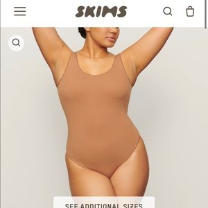 SKIMS Essential Scoop Neck Bodysuit